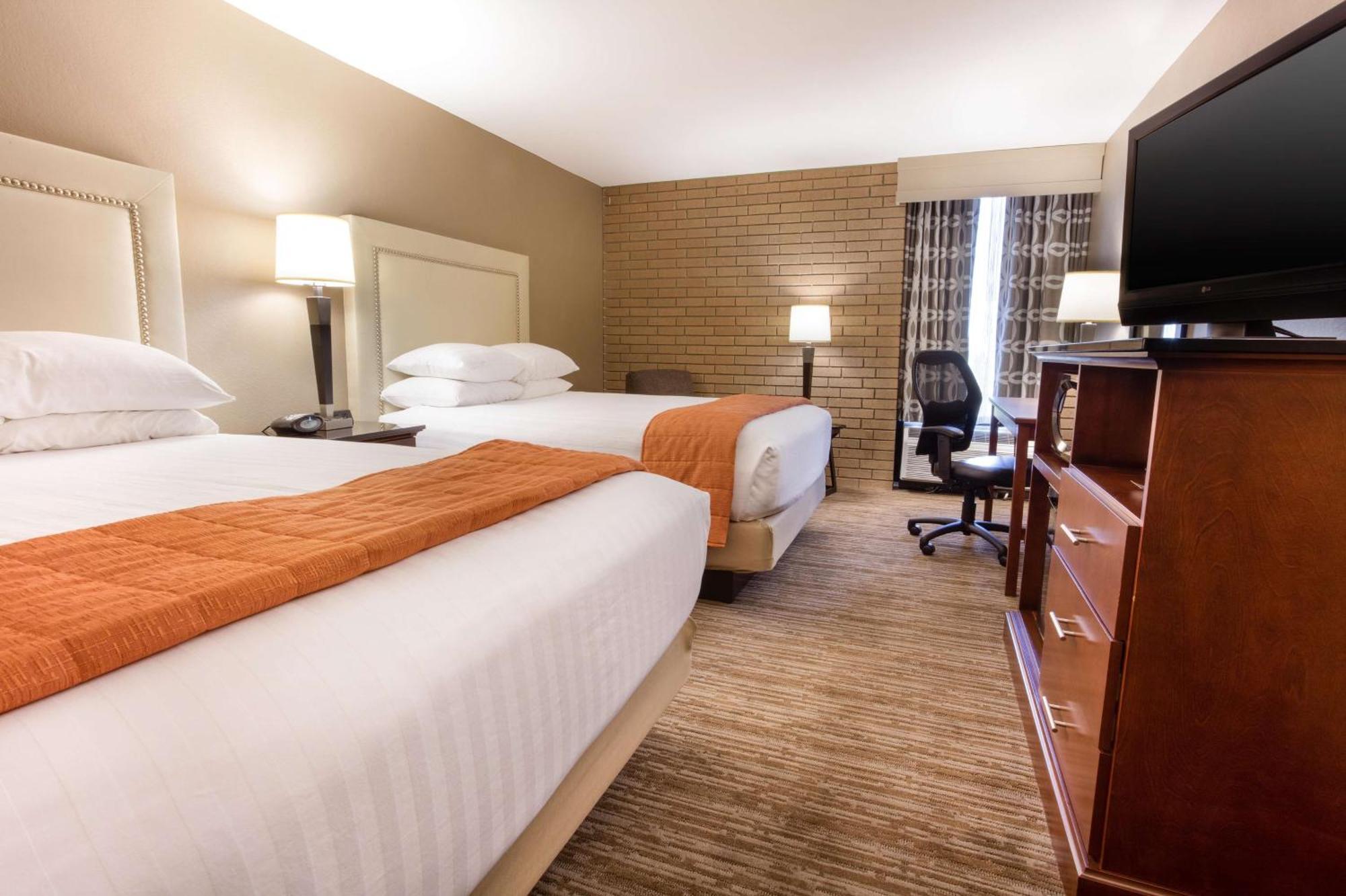 Drury Inn & Suites Kansas City Airport Kültér fotó