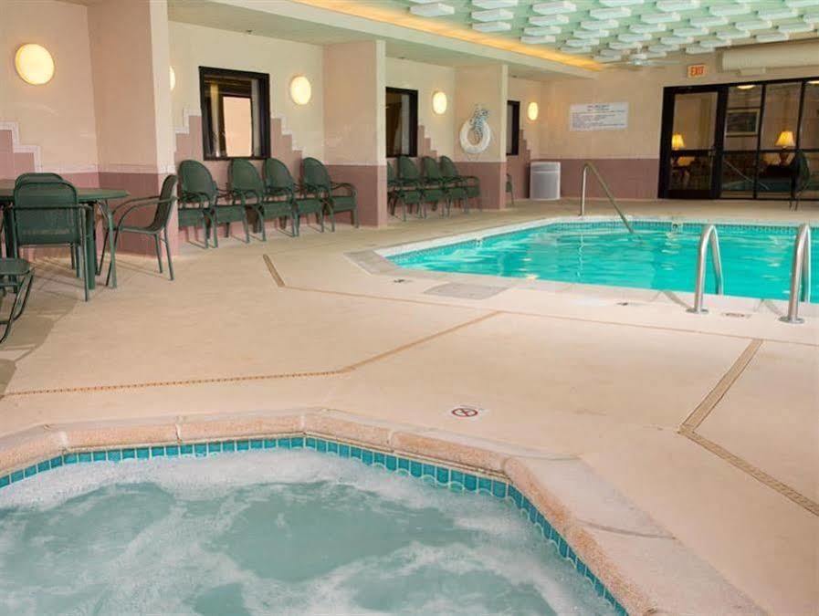 Drury Inn & Suites Kansas City Airport Kültér fotó